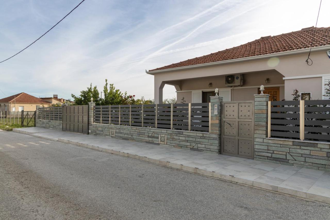 Villa Castellano Vasiliki à Vasiliki  Extérieur photo